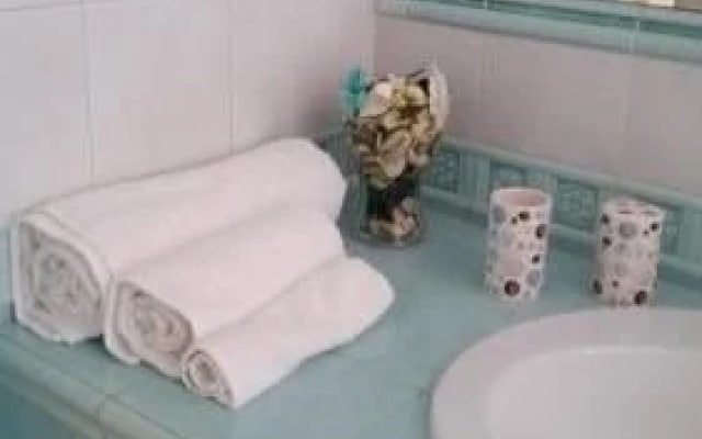 Rosanna Apartment
