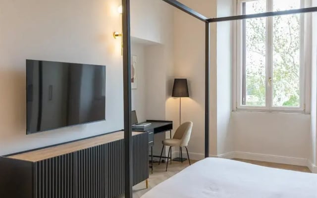 Rental in Rome Mellini View Apartment