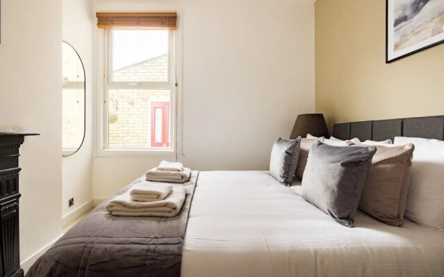 2 Bed Garden Flat in Balham