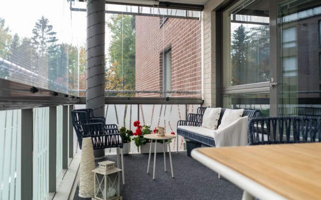 1br apartment with sauna in Pitäjänmäki