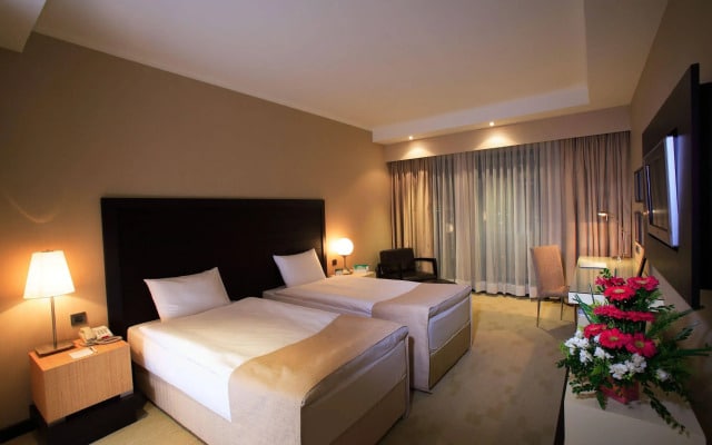 ADM Grand Hotel