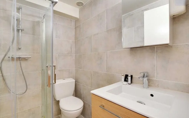 Studio in the Heart of the Marais !