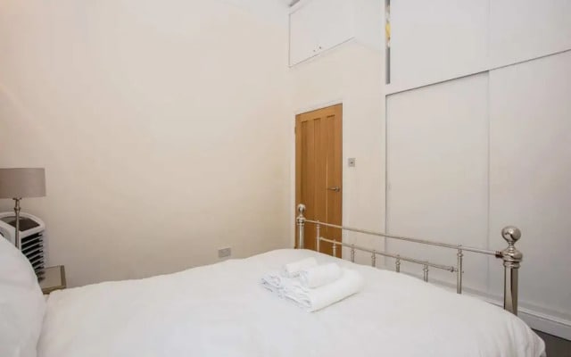 Cozy 1 Bedroom Apartment near Harrods, Knightsbridge
