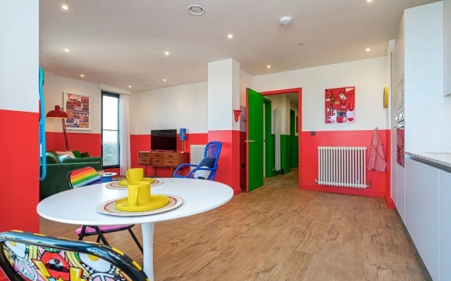 The Eades Natasha Landers 2 Bed