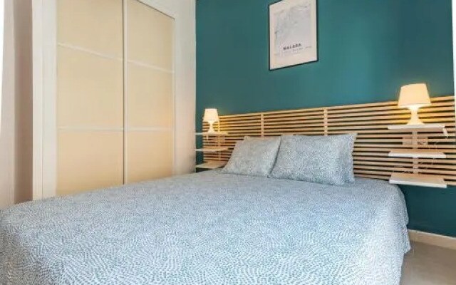 Bright Apartment Near The Historic Center