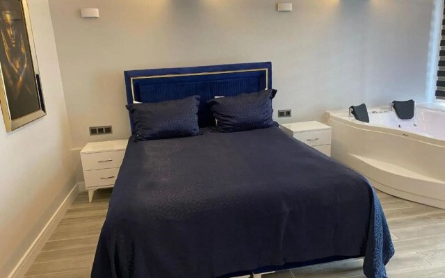 Luce Suite Hotel