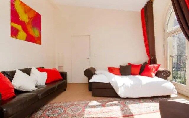 52 Clichy