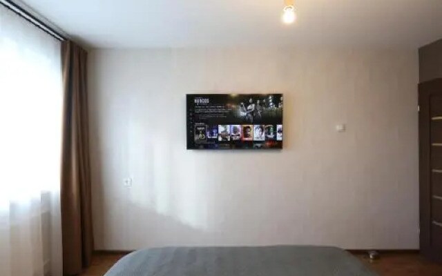 Modern 2 Rooms Apartment