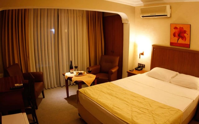 Sahil Hotel Pendik