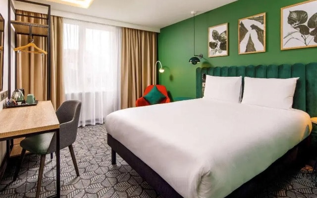 ibis Styles London Seven Kings (Opening November 2020)