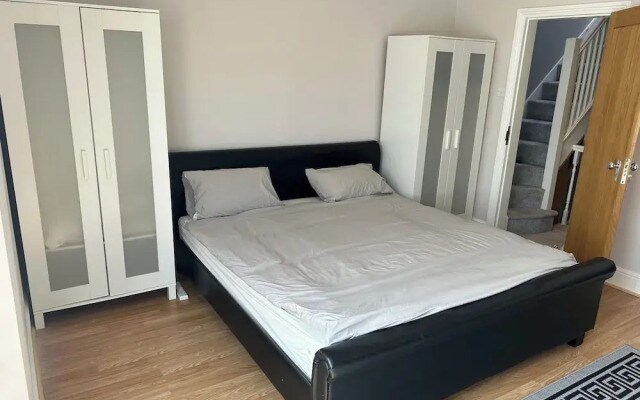 Entire Seaside Home 6 Private Bedrooms Sleeps 10