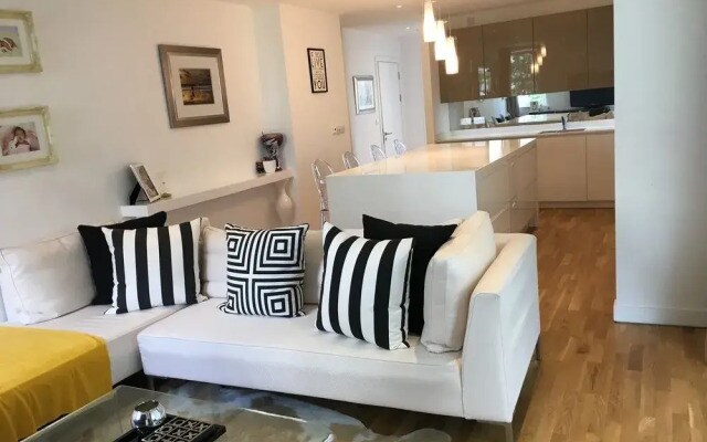 Olympic Park Apartment