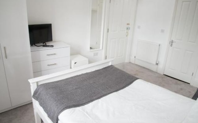 30 Beckenham Studios