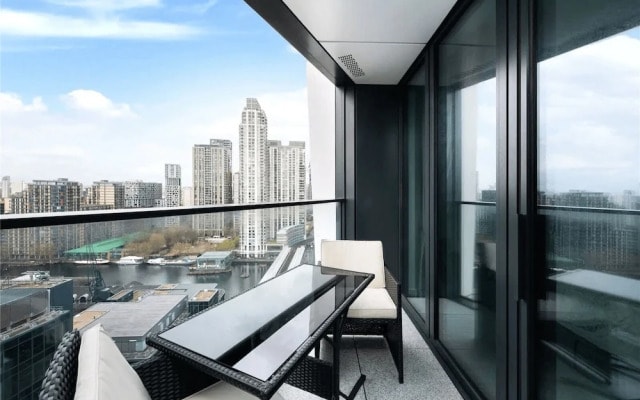 One Bedroom Apartment City View