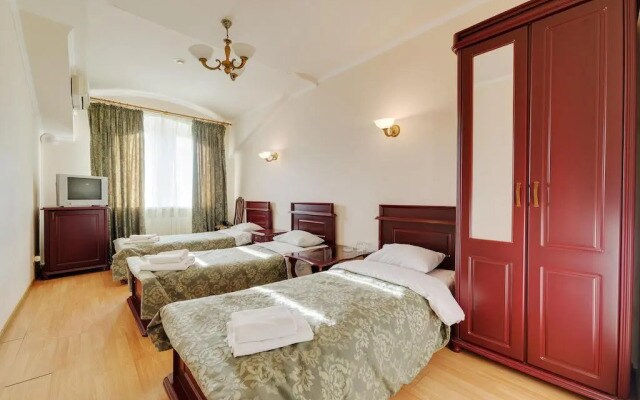 Sun Hotel