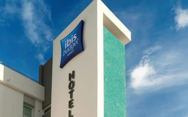 Zola 45 Bezons Hotel
