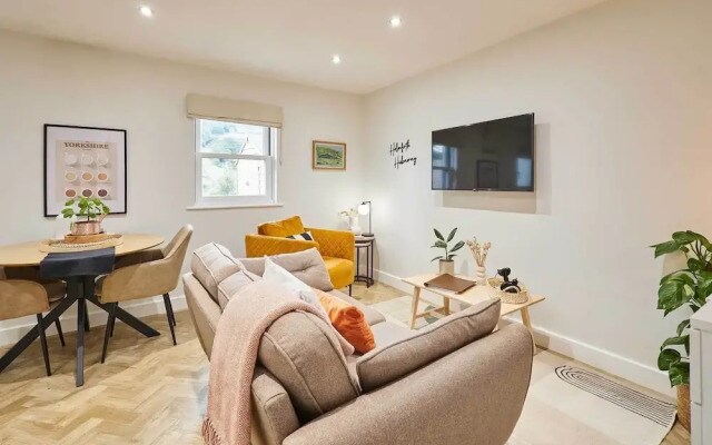 Host Stay Holmfirth Hideaway
