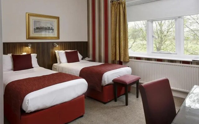 Best Western Broadfield Park