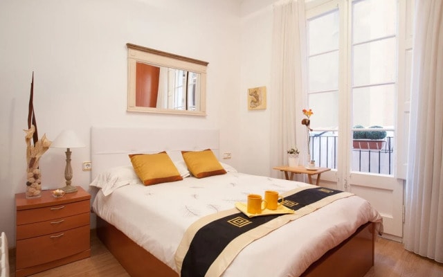 Sagrada Gaudi 2BD