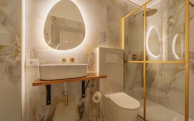 Giulia Urban Retreat Suites