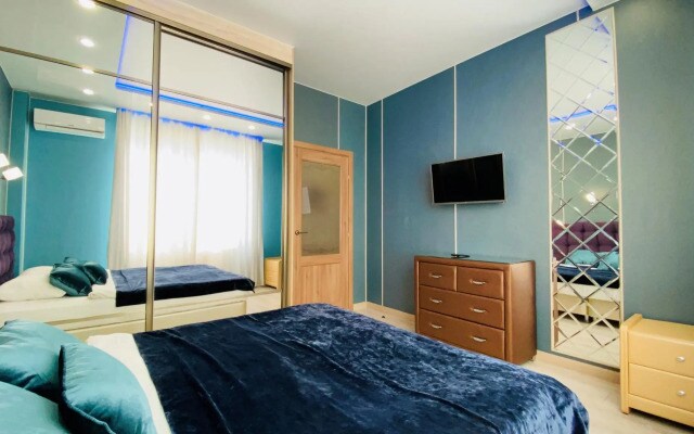 InnHome Apartments (ИннХоум) на улице Братьев Кашириных 34
