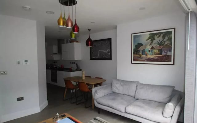 1 Bedroom Apartment in Hackney With Roof Terrace
