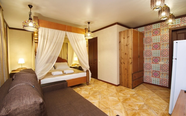 Polyana Cottages