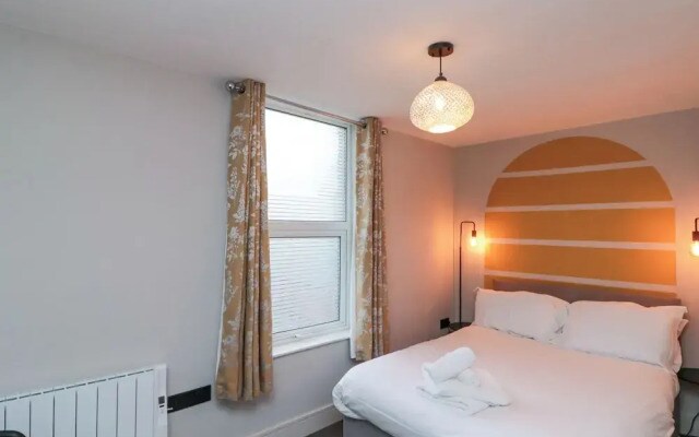 Apt 8 @ Hunter's Quay