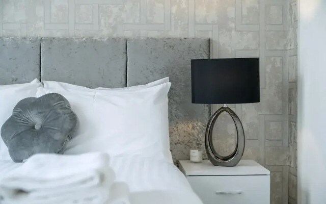 Modern South Wimbledon Stay