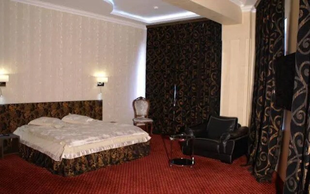 Van Hotel