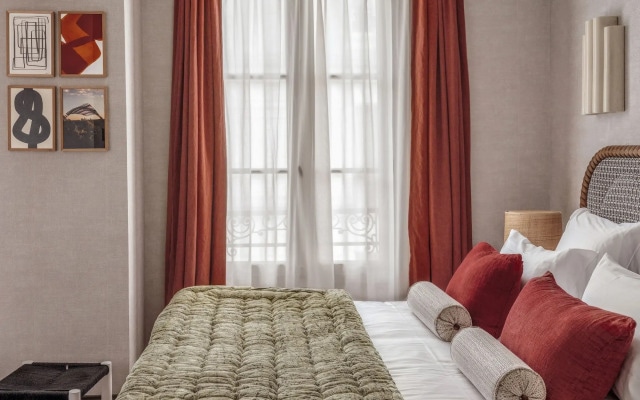 Hotel Suzie Blue