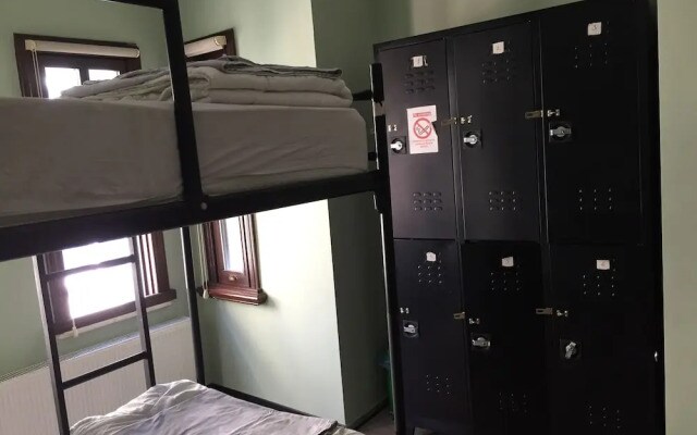 The Hub Hostel