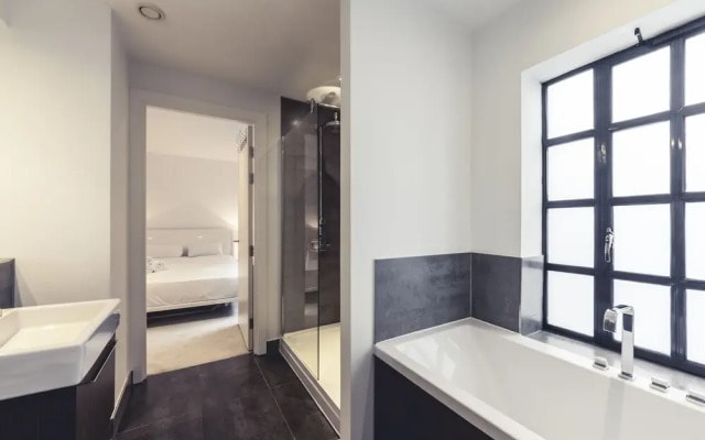 Covent Garden - The Strand Apartments