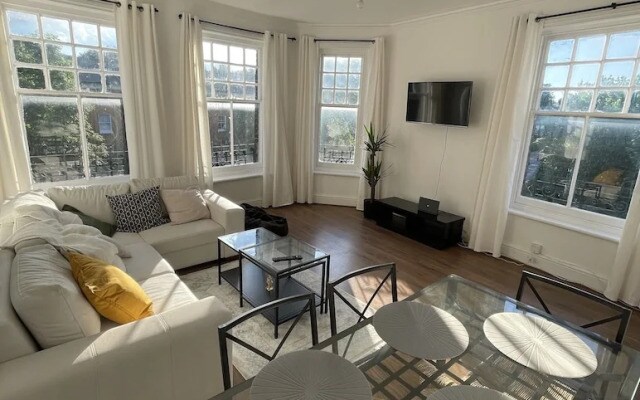 First Rate Apartment