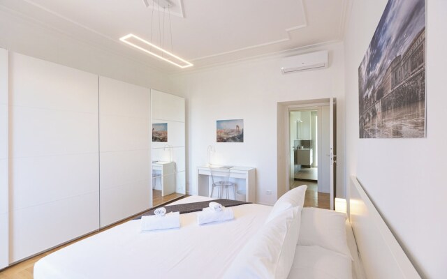 Rental in Rome Colosseo Modern Apartment