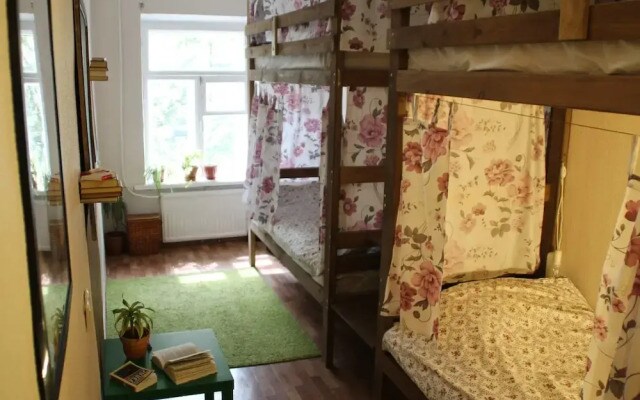 Hostel Compass