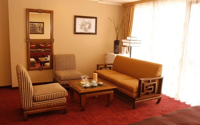 Halong Hotel