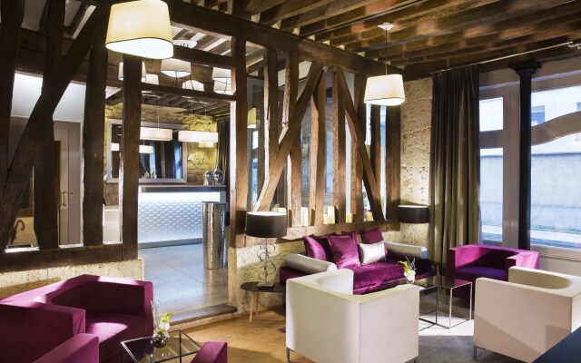 Hotel Jacques de Molay