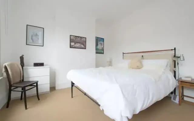 Beautiful 2 Bedroom House in Hackney