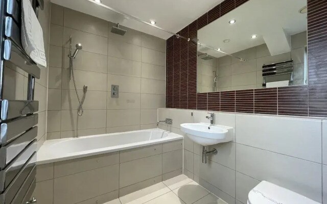Luxurious Two Bedroom Penthouse