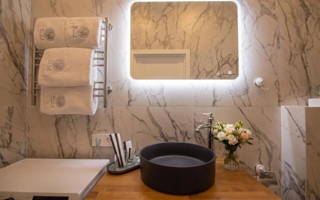 Wolf Apartments (Вольф Апартментс) на улице Халтурина