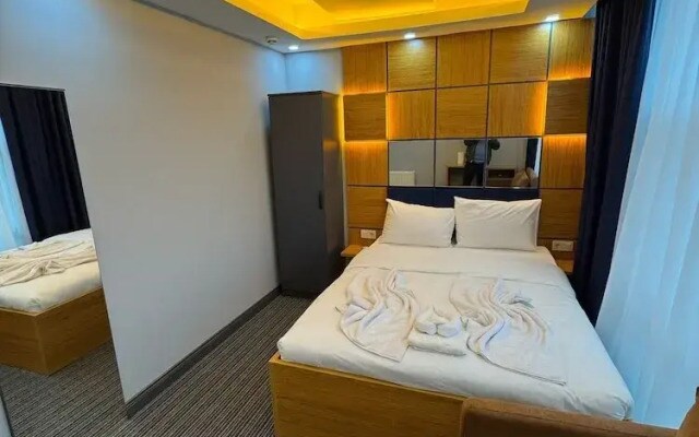 Premium Palace
