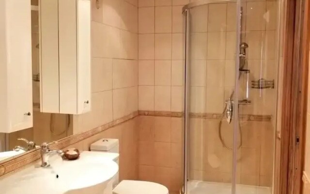 Apartment Troitskaya 61