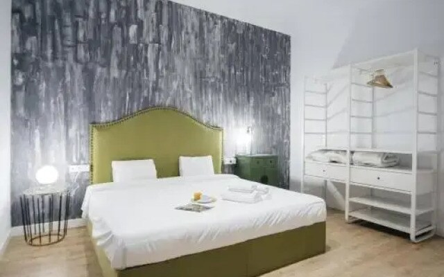 Homeabout Cibeles Apartment Ii