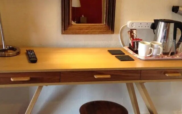 Rostrevor Hotel - Guest House