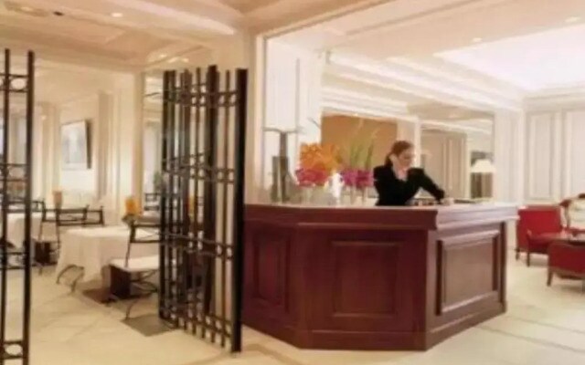 Hotel Unic Renoir Saint Germain