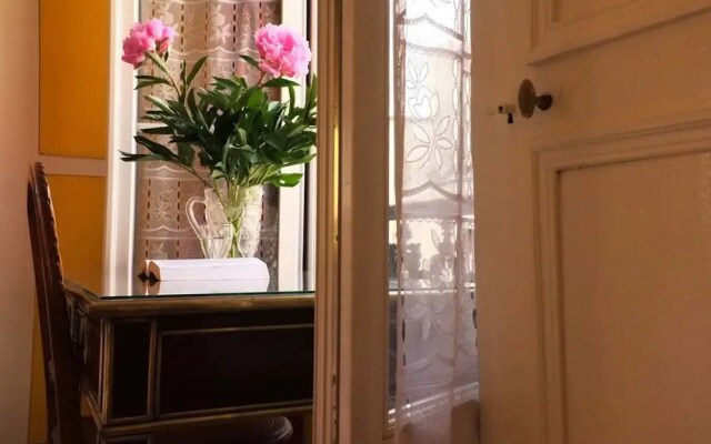 Cozy Yellow Nest - Pigalle Quarters & Sacré-cœur