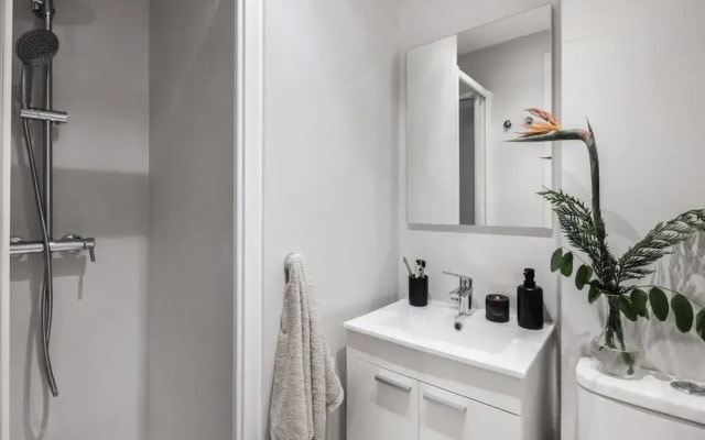 Logo - 2 Bedrooms in Salamanca