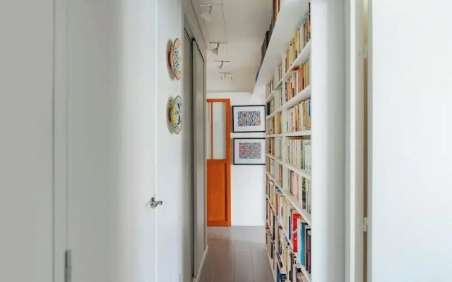 Paris Rebeval residence