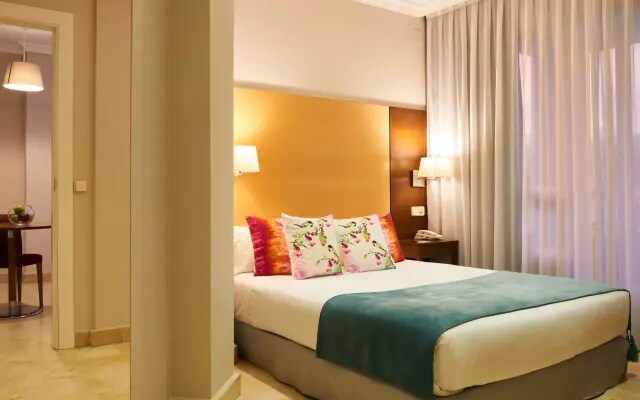 Barrio de Salamanca Suites